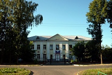 Входная группа Гуманитарный лицей № 44.  Шишкина,  3